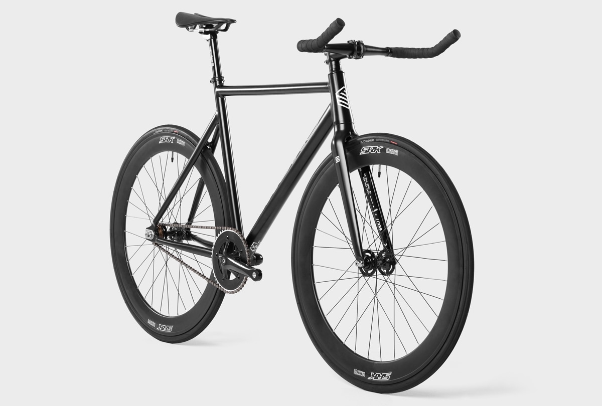Siroko Sidney: How to make the most of our new siroko urban fixie bike sidney fixie bike frontal girada v1
