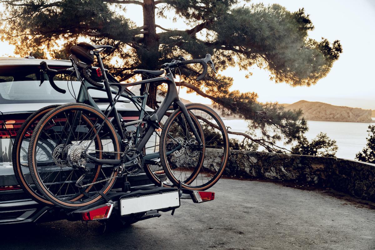 Wie man sein Fahrrad sicher mit dem Auto transportiert - die gängigsten  Methoden – SIROKO CYCLING COMMUNITY