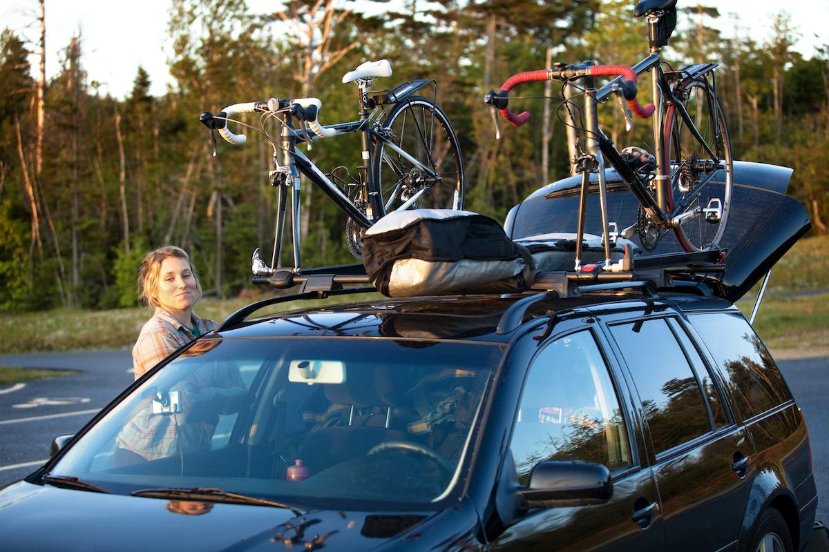 Quelle est la meilleure façon de transporter des vélos en voiture ?