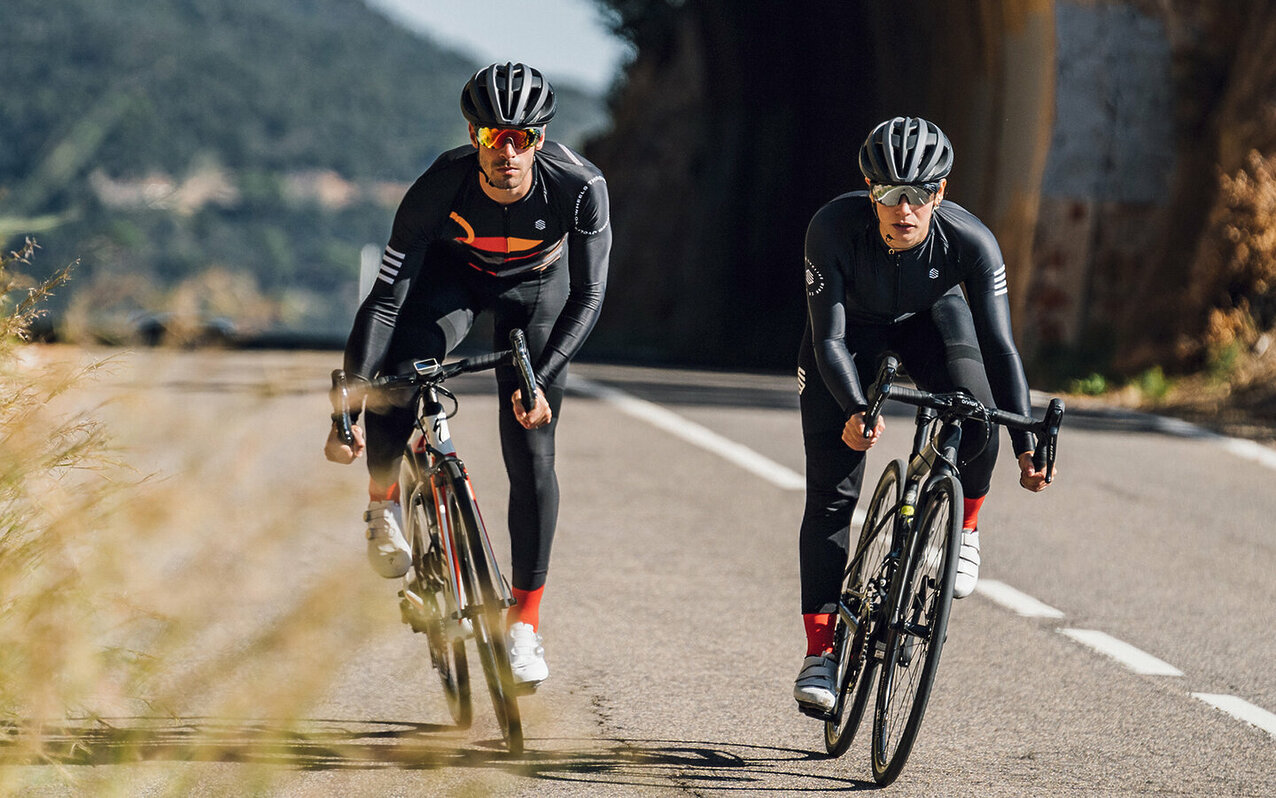 How to ride in a peloton cover 133