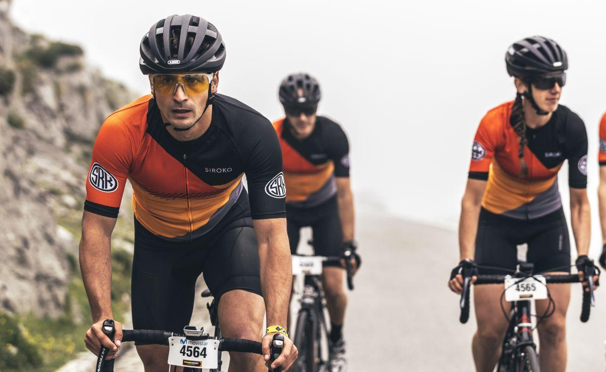 How to ride in a peloton image 16