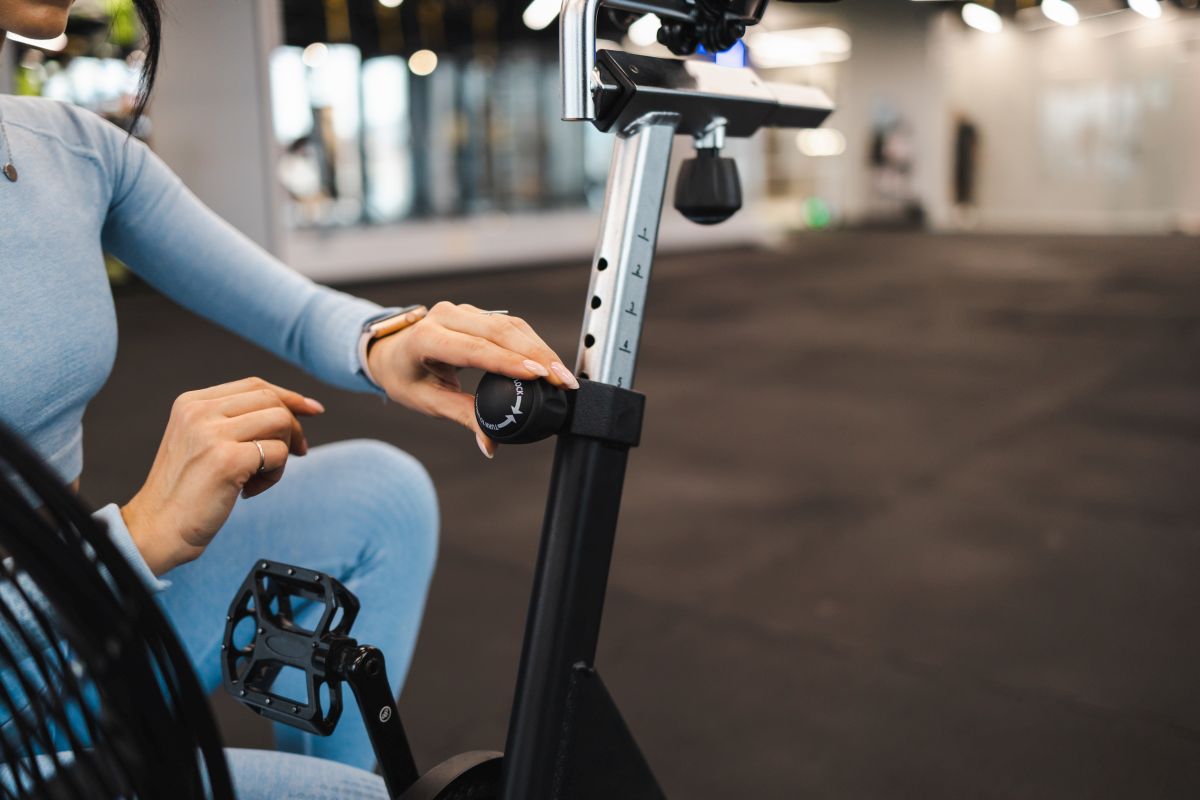 Exercise bikes in cycling: 10 reasons why they’re not worth it image 3