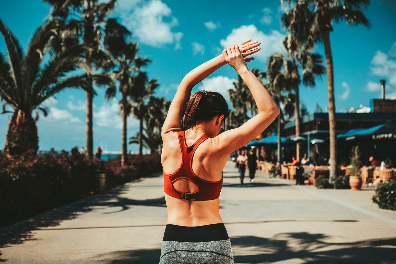 Running and Mindful, Two paths, one purpose: to move running desktop men
